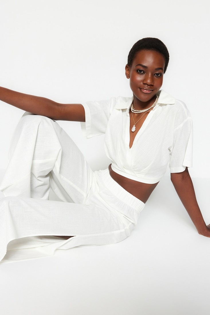 Trendyol Blouse - White - Relaxed fit