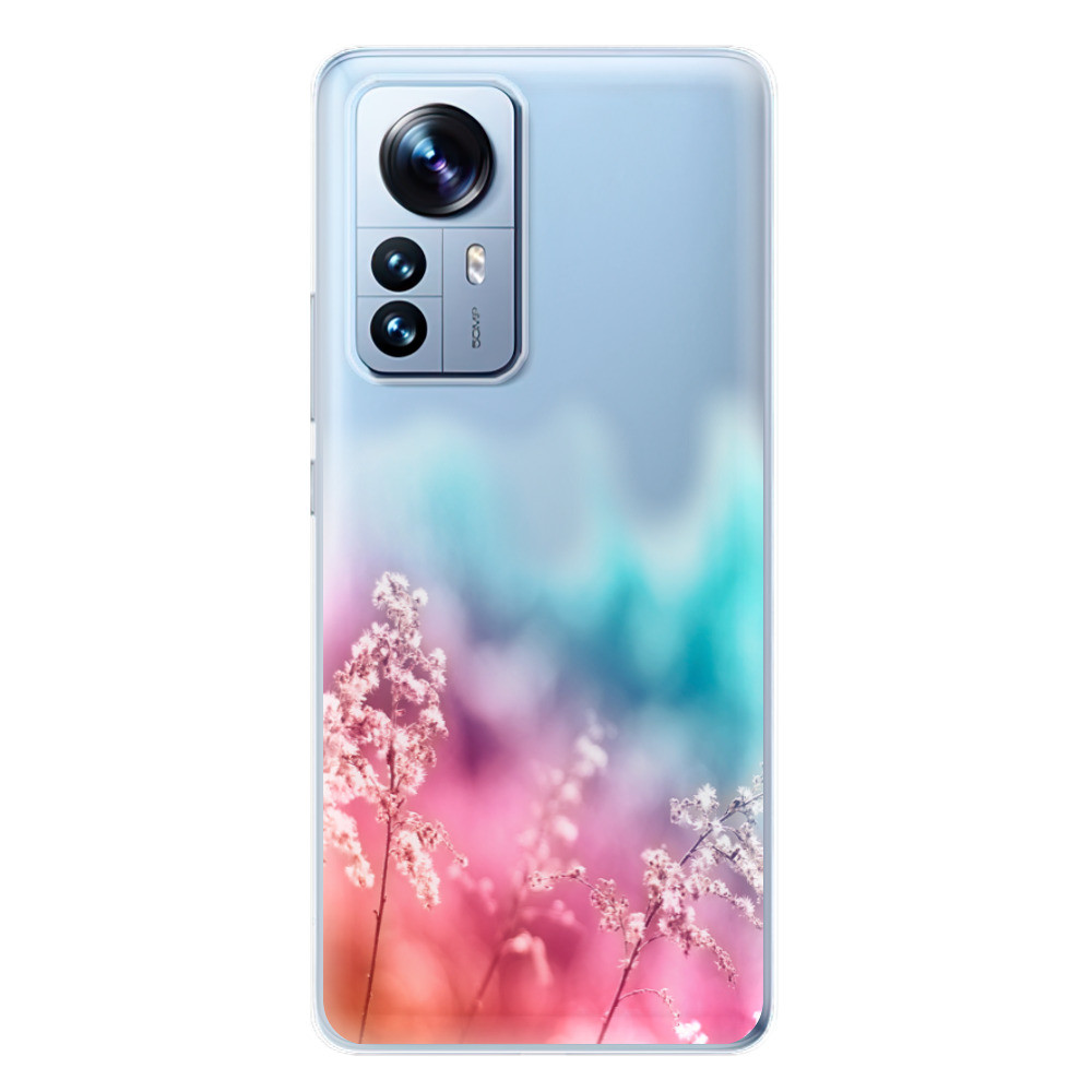 Odolné silikónové puzdro iSaprio - Rainbow Grass - Xiaomi 12 Pro