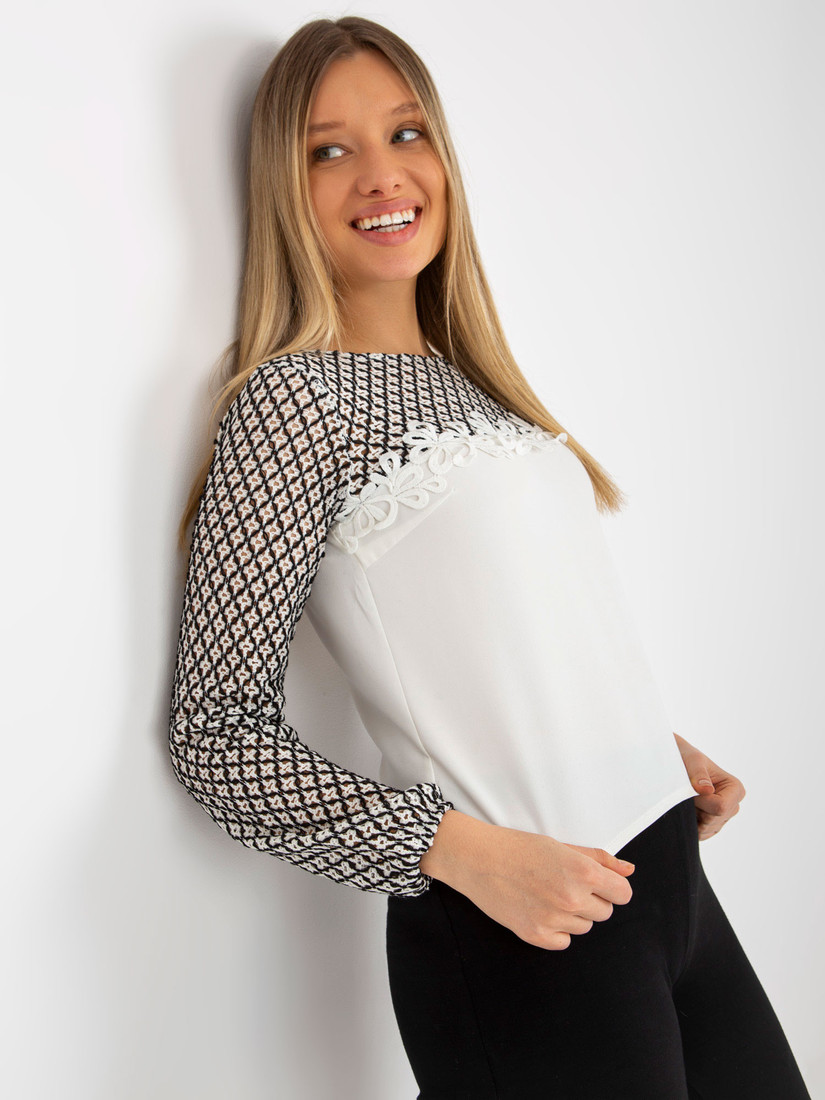 Dámska blúzka LK BZ 506085.36X ecru - FPrice 36