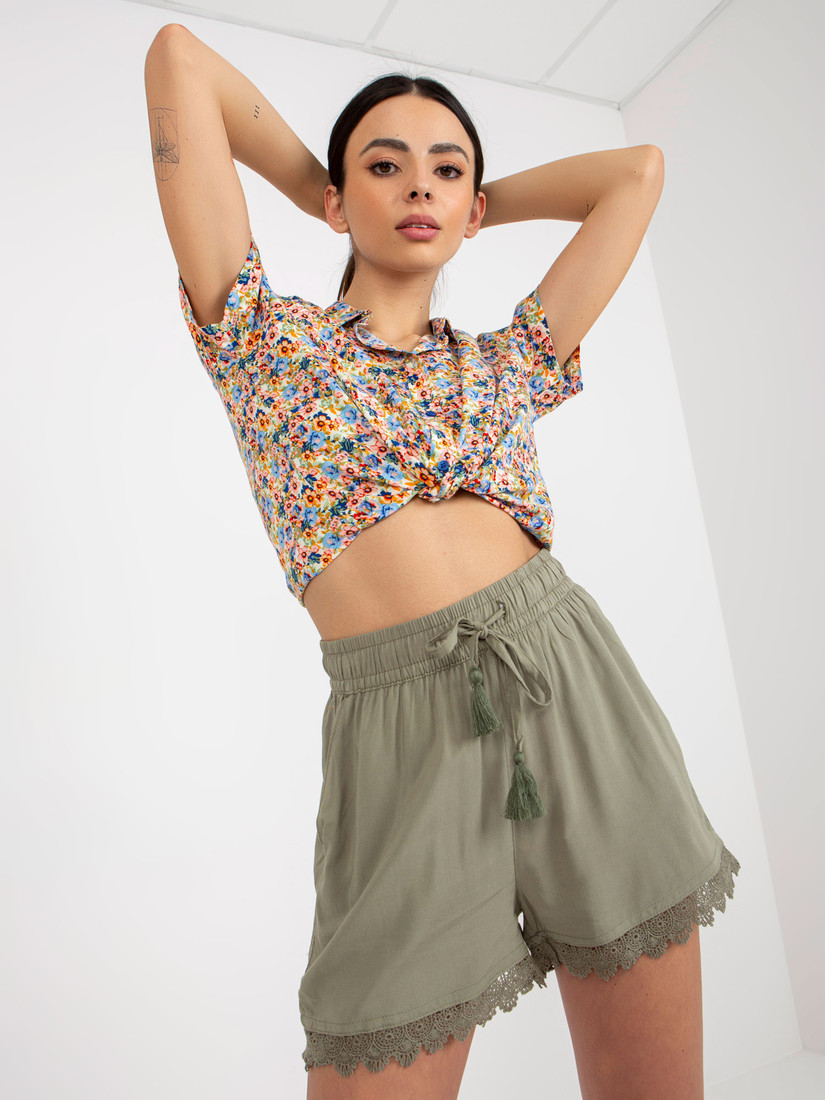 Dámske šortky D73760M62233KB khaki - FPrice XS