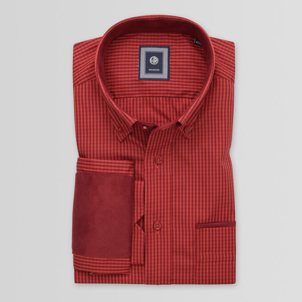 Pánska slim fit košeľa červenej farby s kontrastnými prvkami 15019