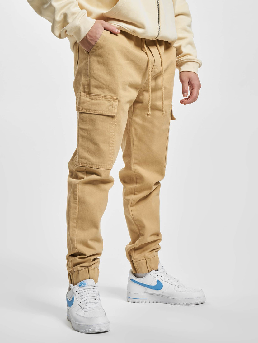 Pockets Men beige