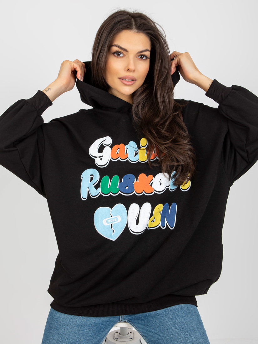 Black sweatshirt with print and pockets