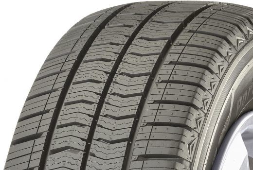 Kumho PORTRAN 4S CX11 235/60 R17 117S