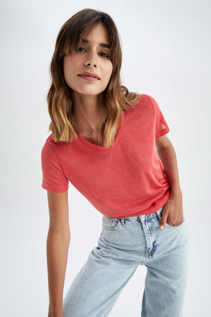 DEFACTO Regular Fit V Neck Short Sleeve T-Shirt