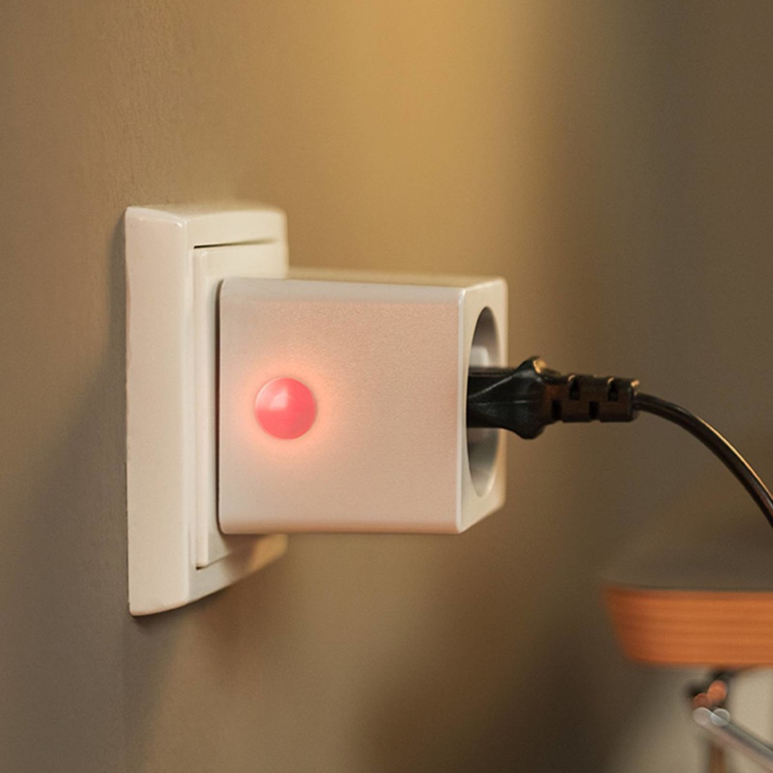 Hama HomeKit WLAN zásuvka, aplikácia, 3 680W