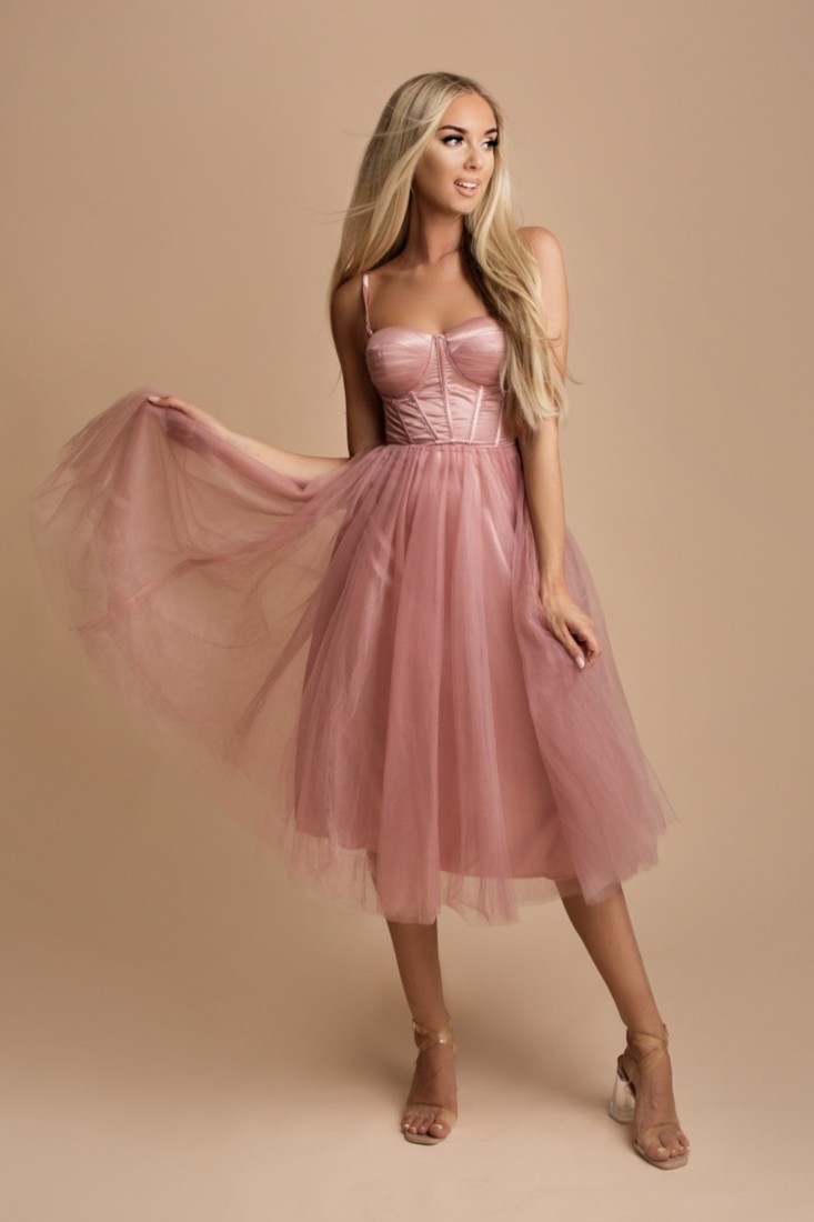 Staroružové midi šaty s korzetom a tylovou sukňou Veľkosť: S