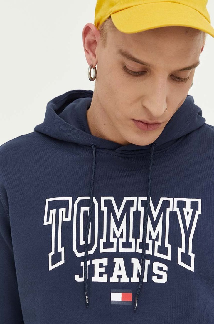 Bavlnená mikina Tommy Jeans pánska, tmavomodrá farba, s kapucňou, s potlačou