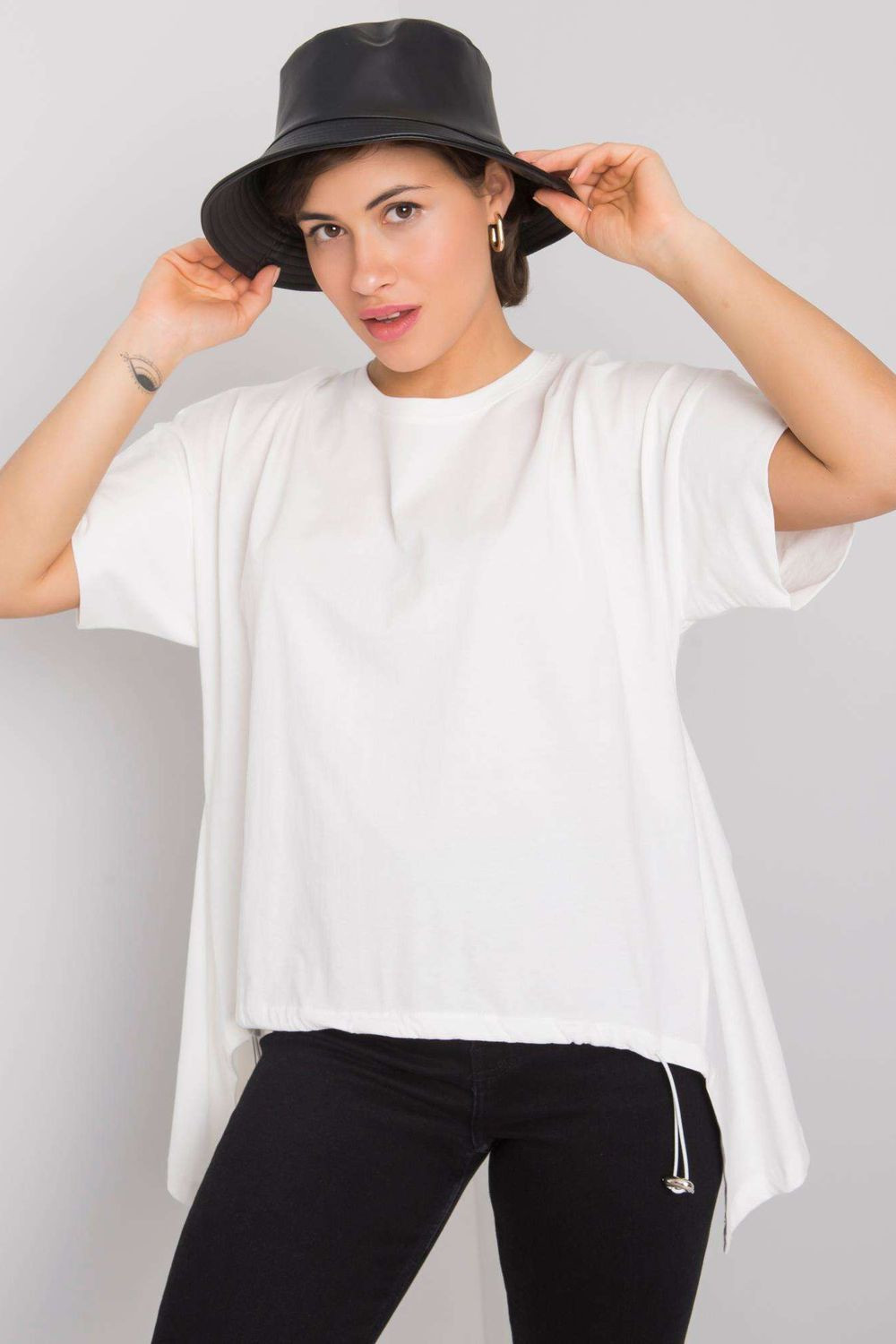 ~T-shirt model 178085 Rue Paris l