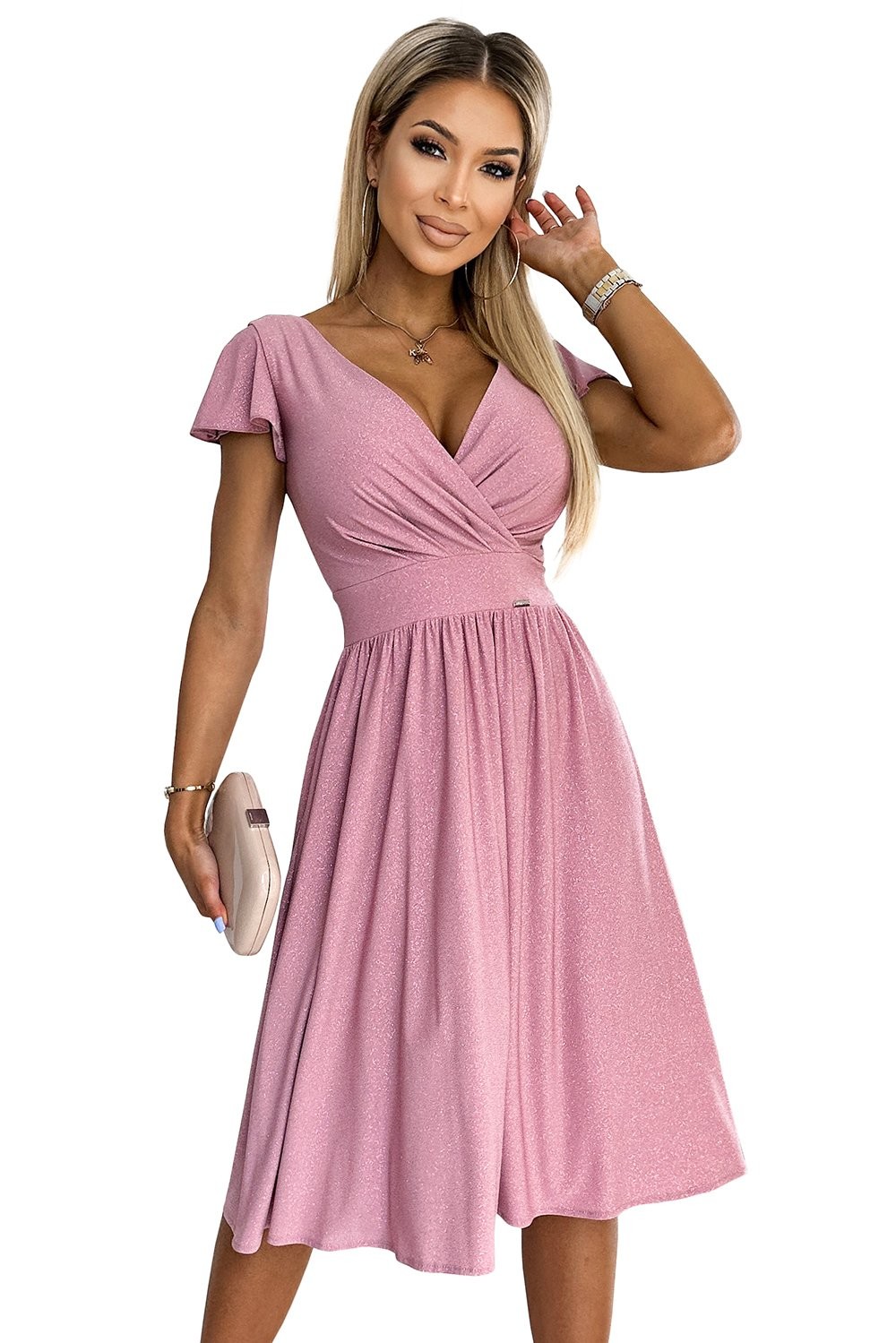 Dress with neckline and short sleeves Numoco