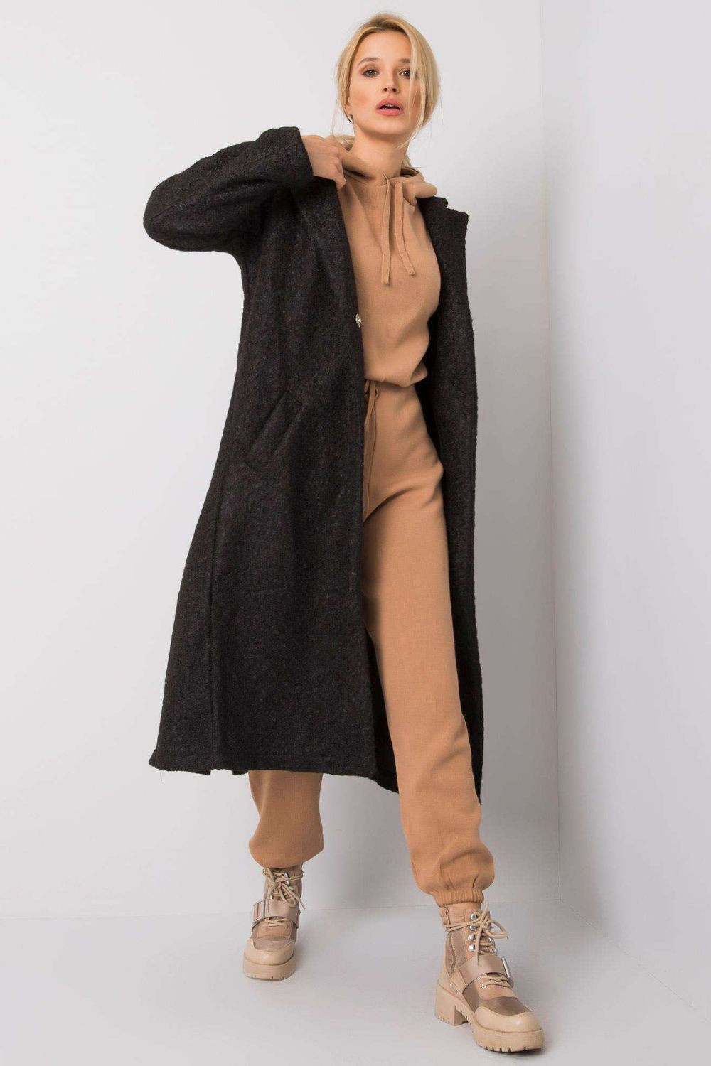 Plášť model 172479 Rue Paris m