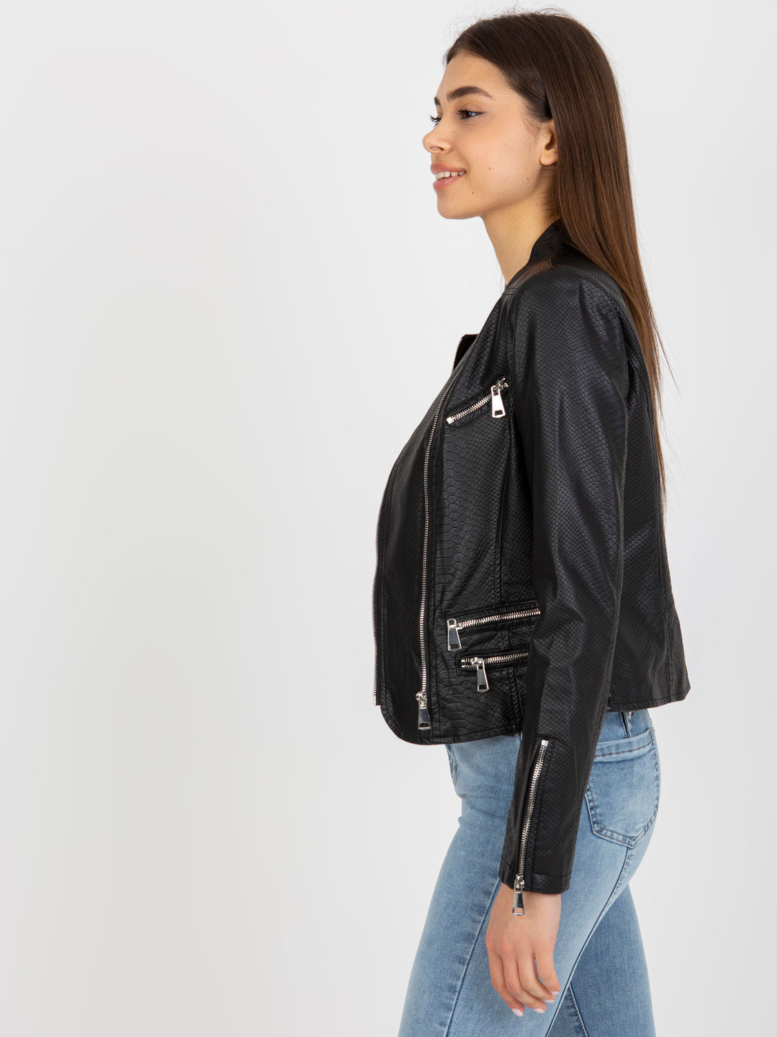 NM KR DA 0523 bunda.13X čierna S