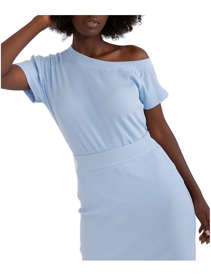 Svetlomodré tričko s krátkym rukávom