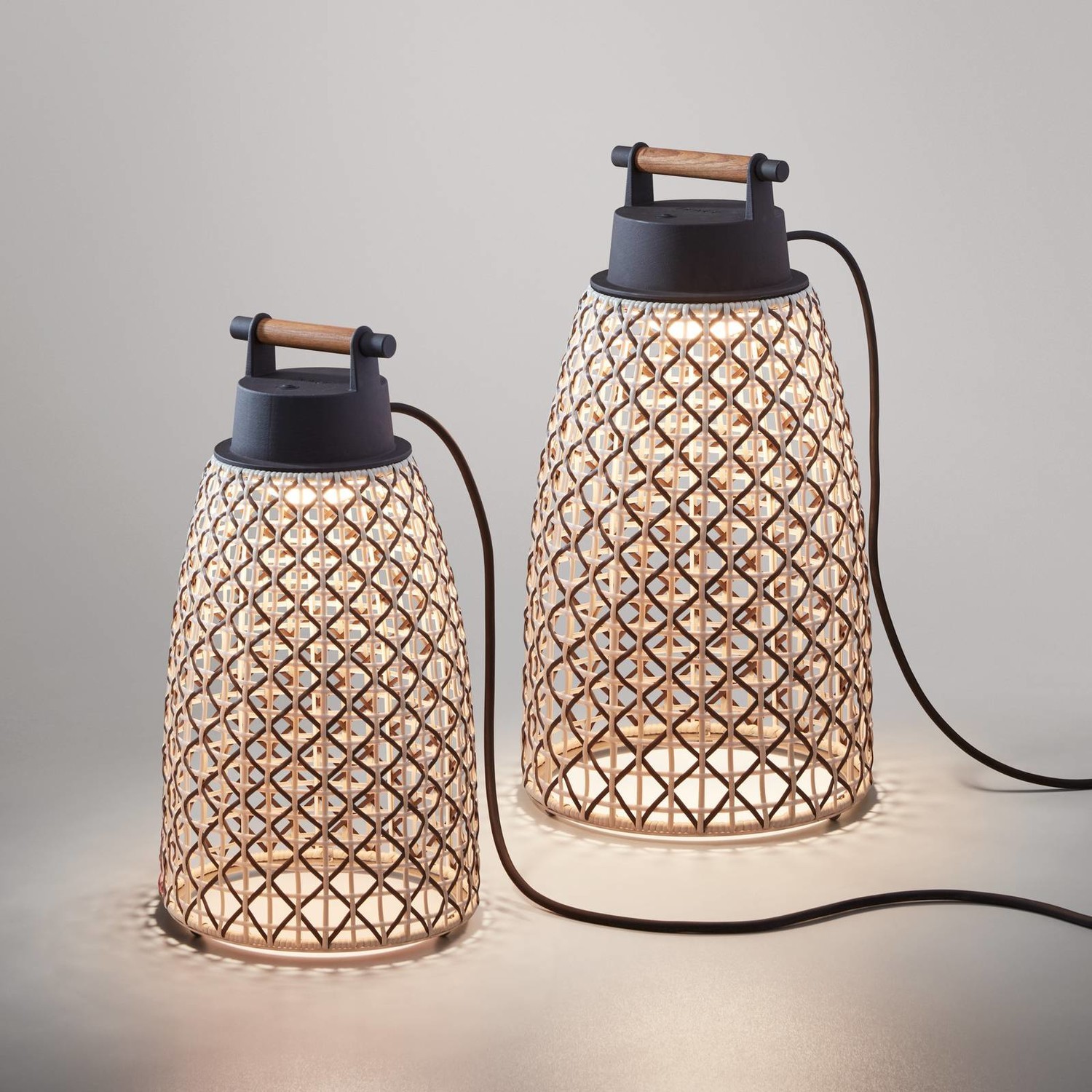 Bover Nans M/41 stolová LED lampa exteriér, hnedá