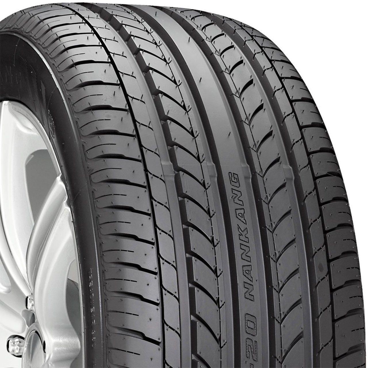 Nankang NOBLE SPORT NS-20 XL MFS 235/55 R17 103W