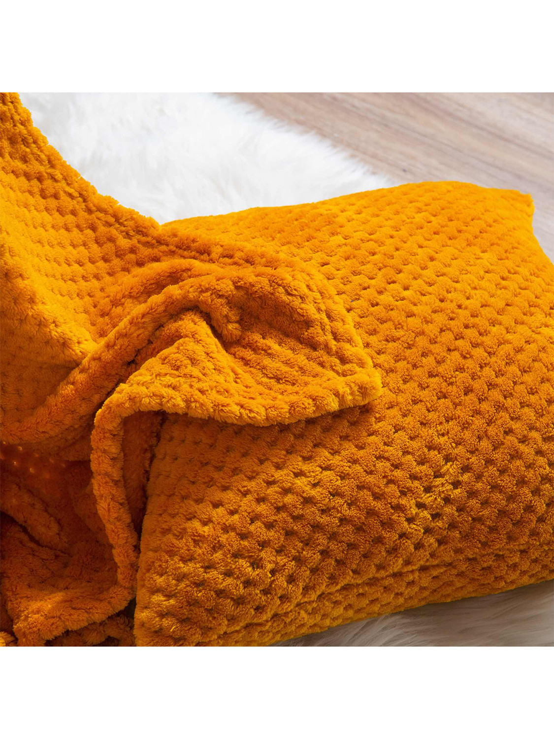 Edoti Monte Blanket 75x150
