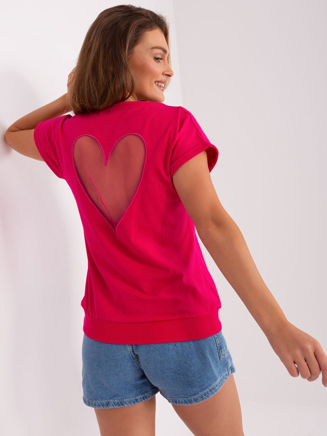 Fuchsia blouse for everyday wear with short sleeves