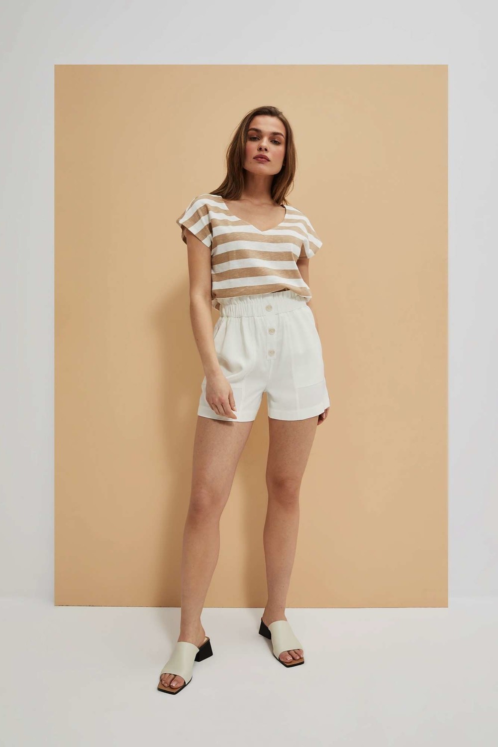 WOMEN'S SHORTS L-SH-4019 WHITE