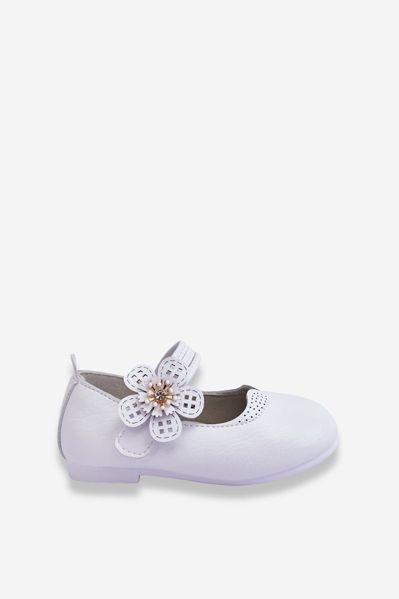Children's leather ballerinas with a flower of white Cobi