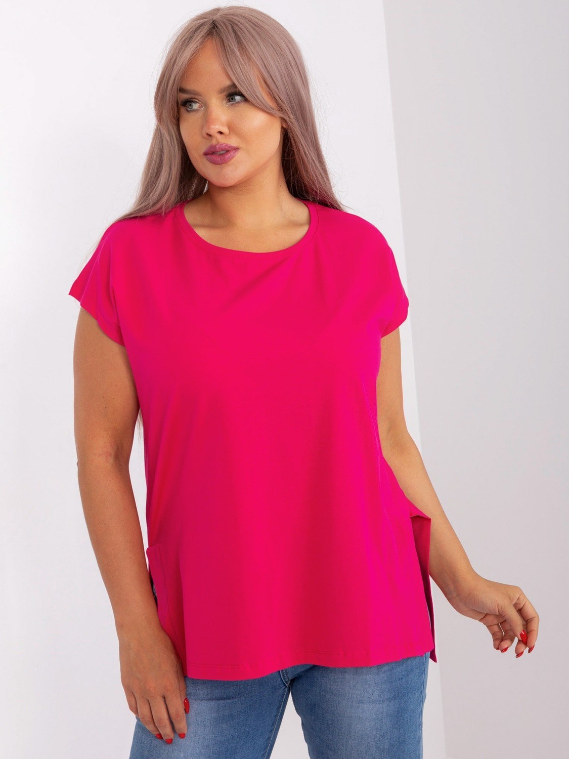 Blouse with fuchsia size slit plus
