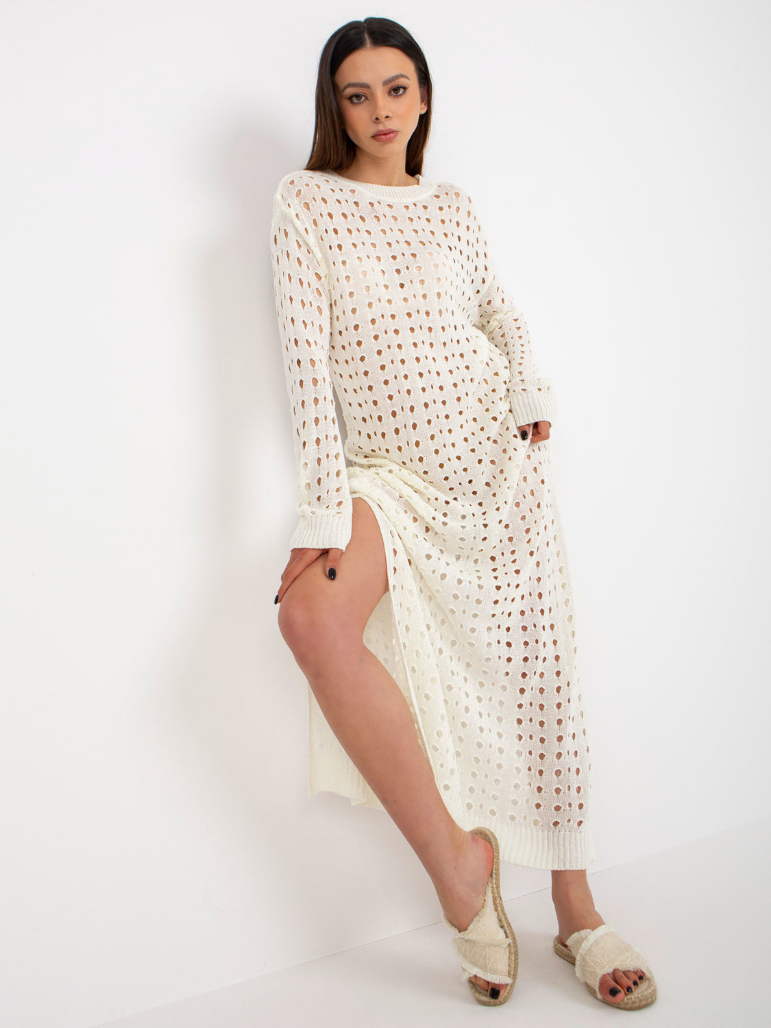 Ecru maxi knitted dress with lace pattern