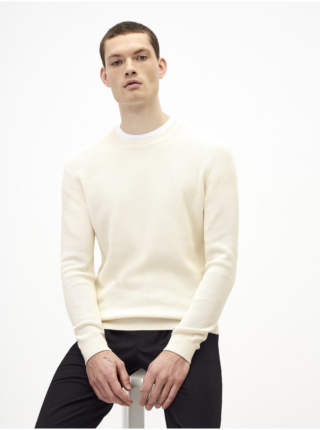 Biely basic sveter Celio Tepic