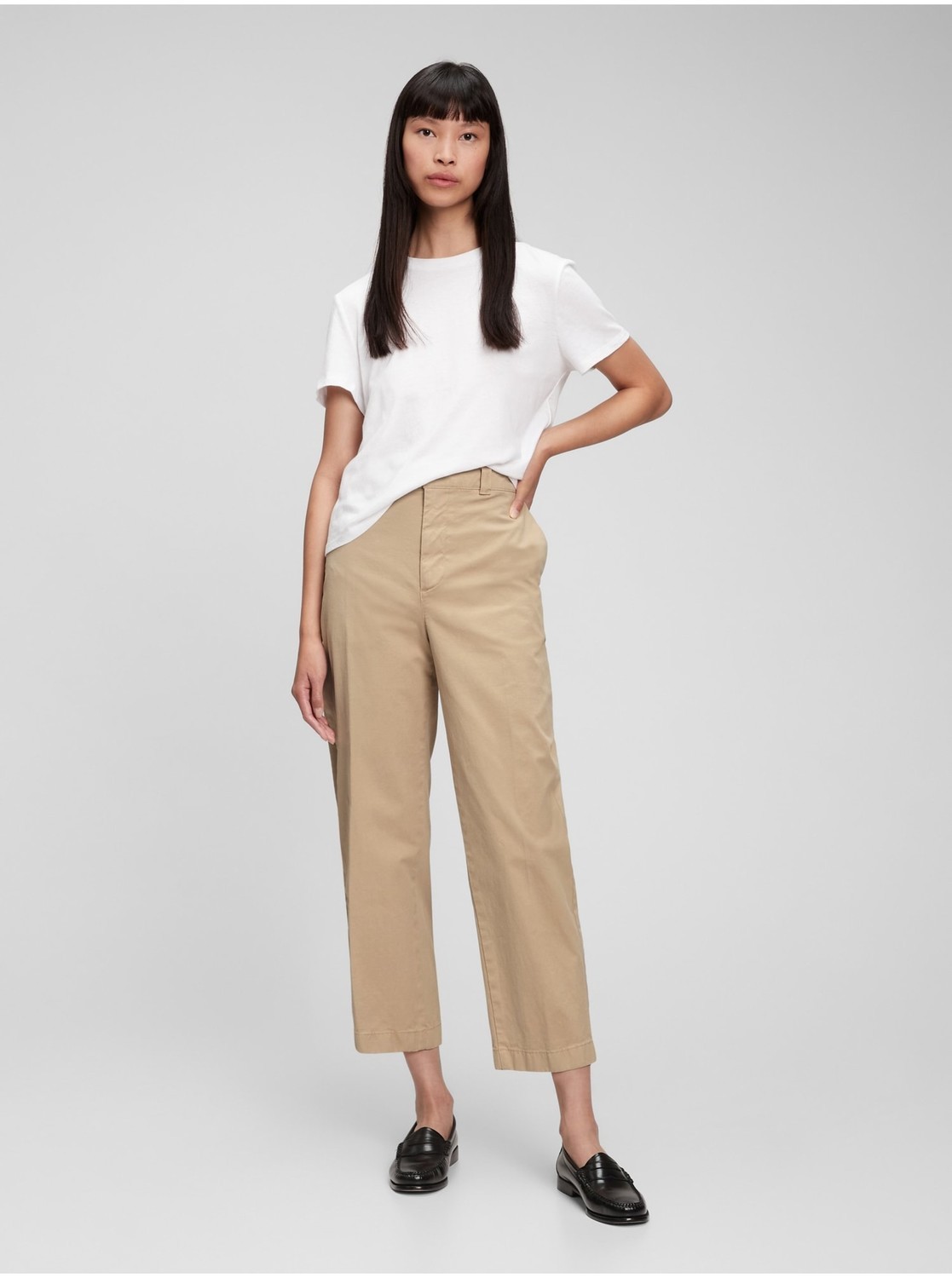 Béžové dámske nohavice GAP straight khaki Washwell