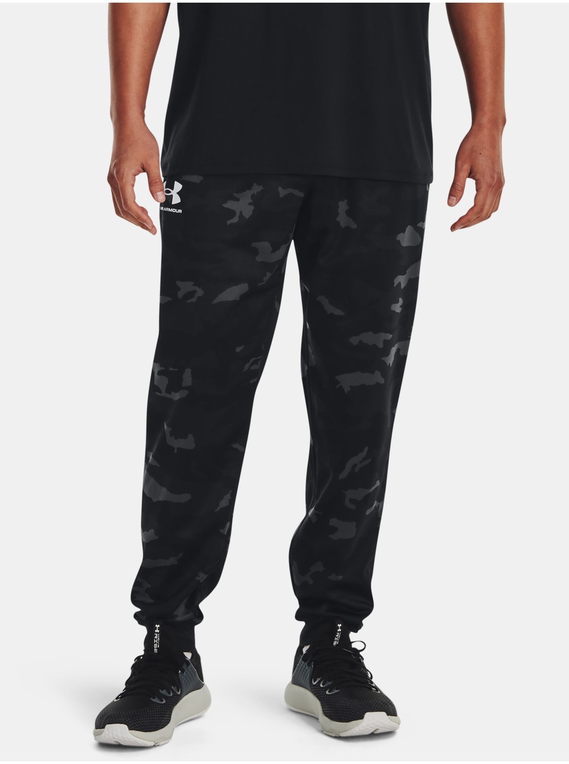 Tepláky pre mužov Under Armour - čierna