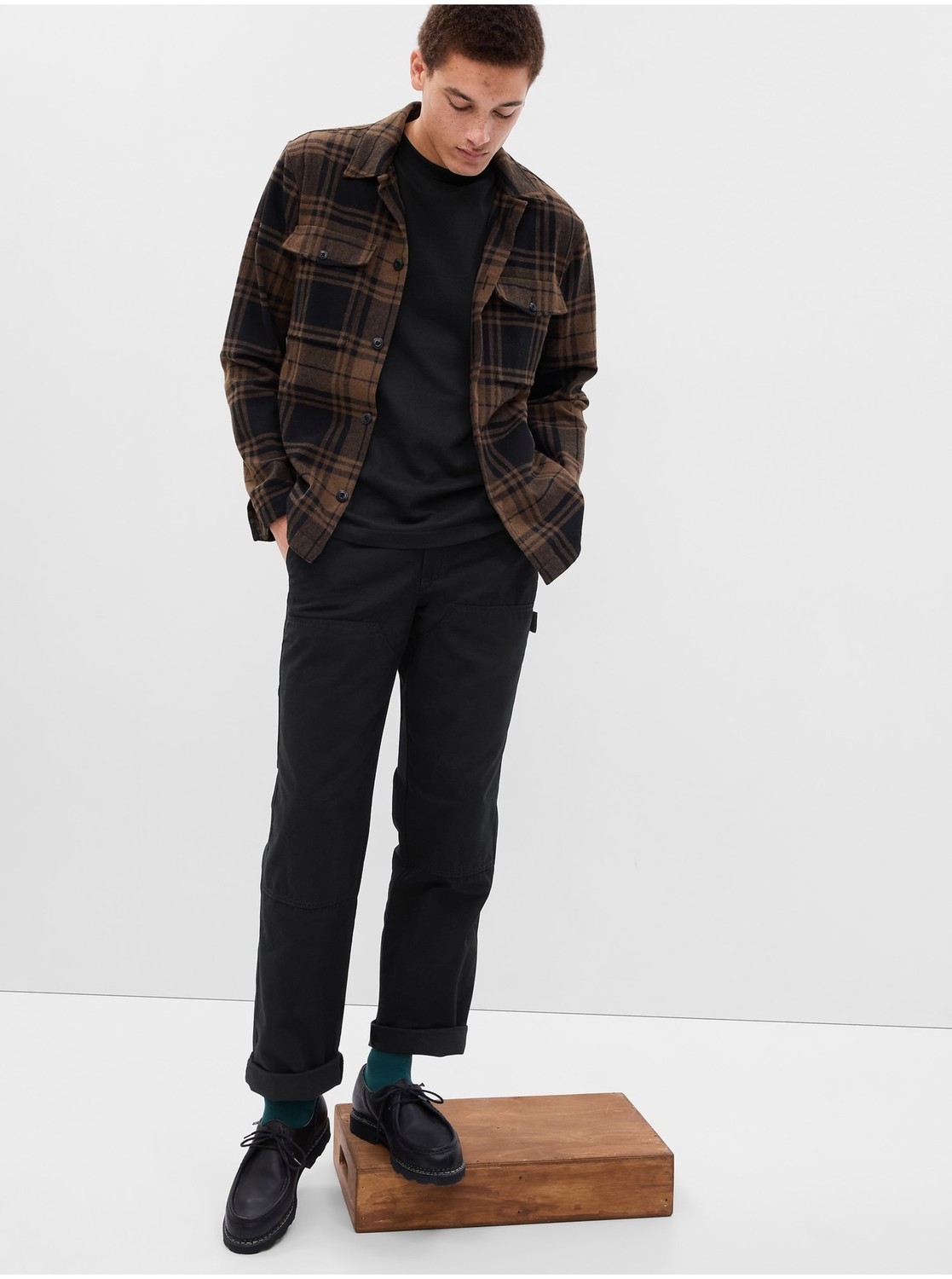 Voľnočasové nohavice pre mužov GAP - čierna