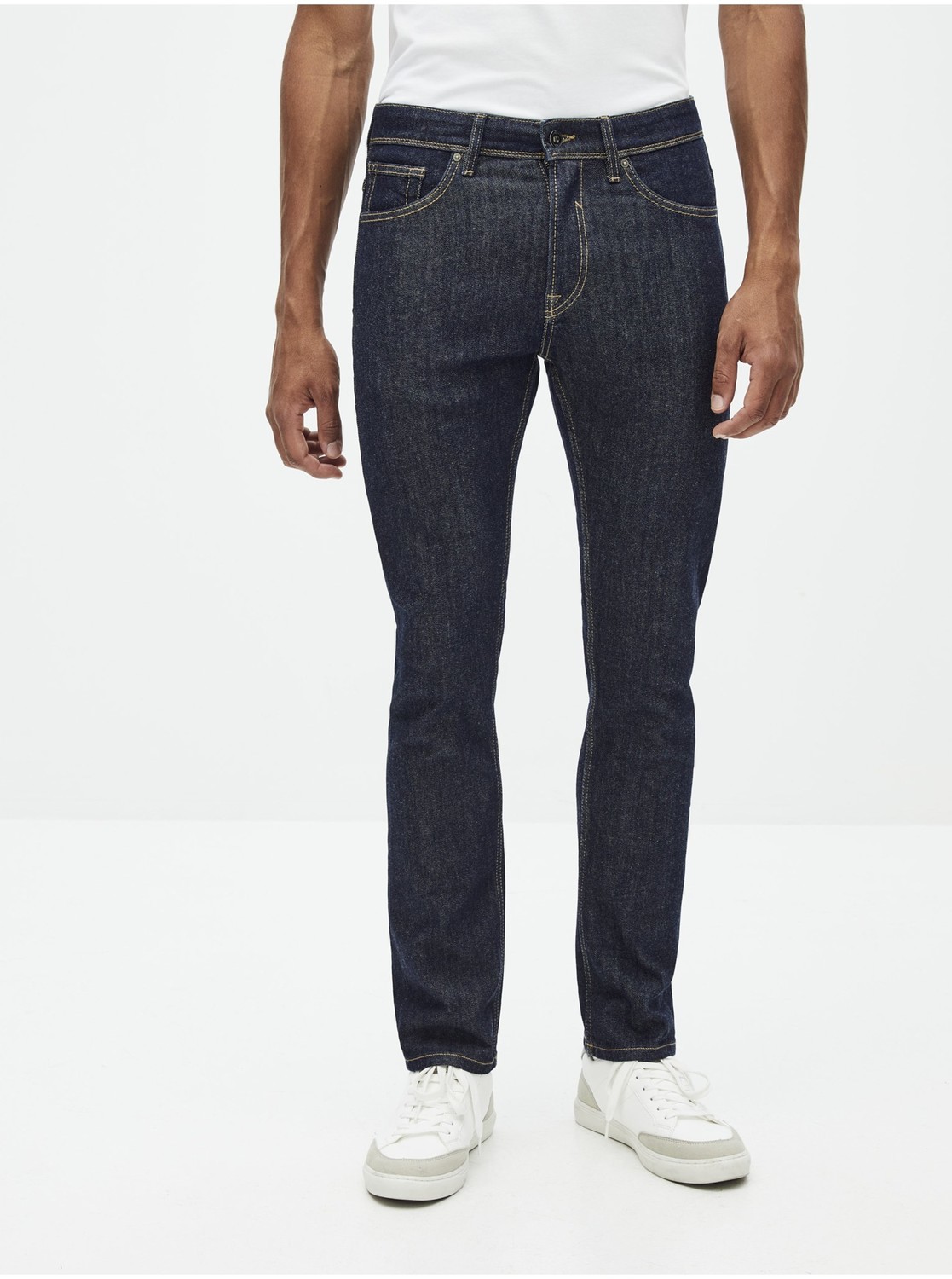 Tmavomodré straight fit rifle Celio Row C15