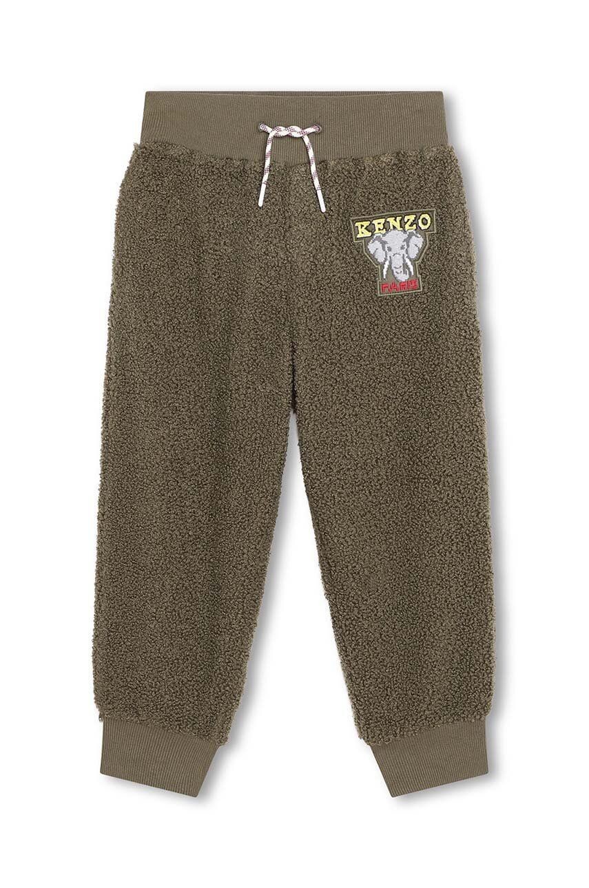 Detské tepláky Kenzo Kids zelená farba, s nášivkou