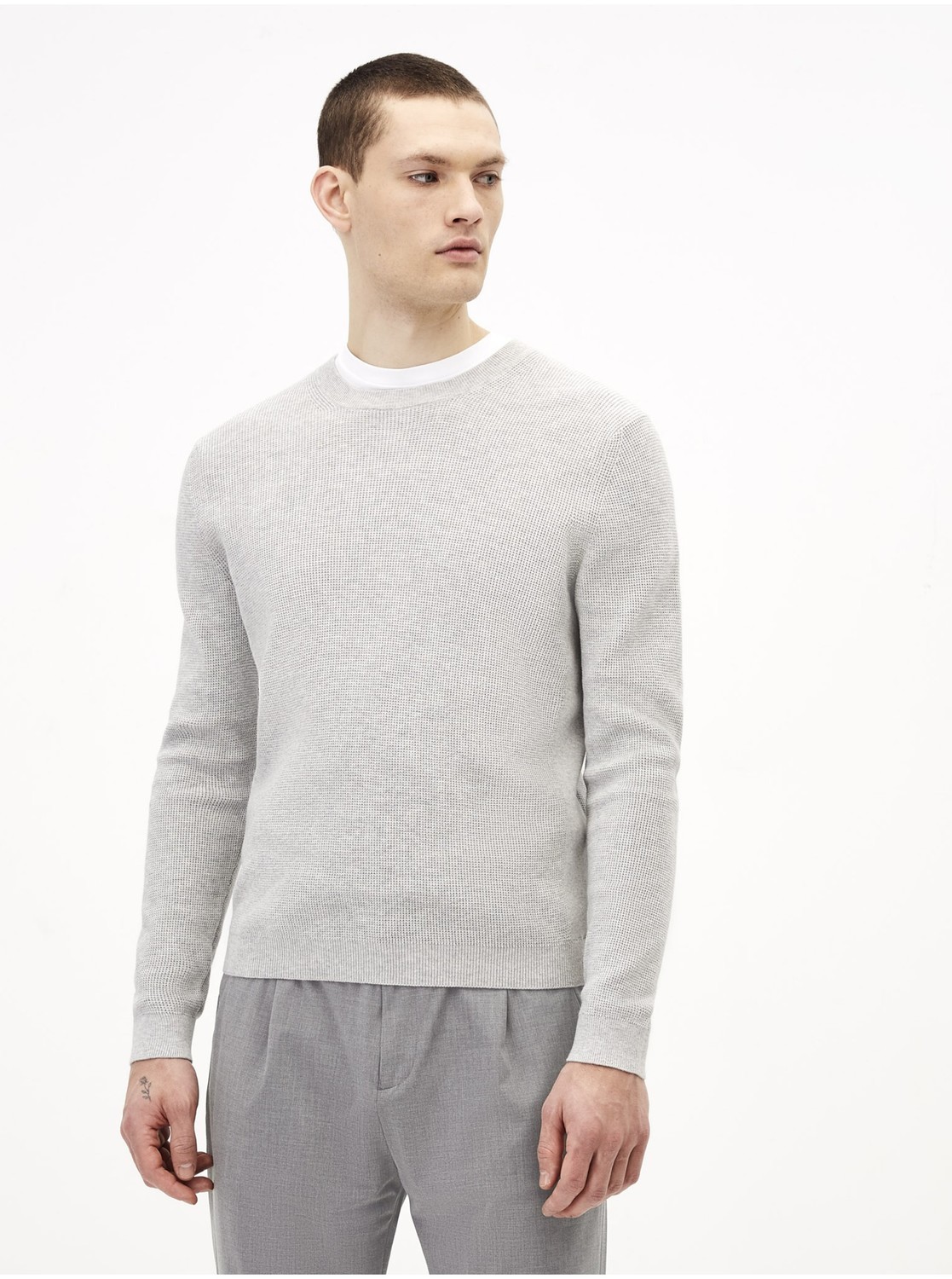 Svetlošedý basic sveter Celio Tepic