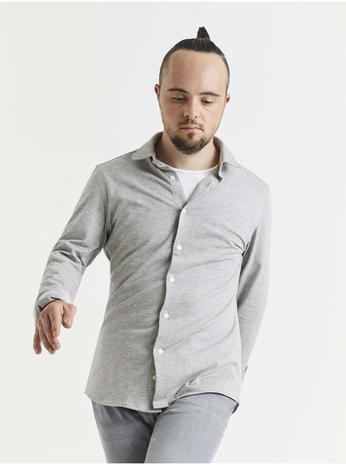 Světle šedá košile Celio Sapik