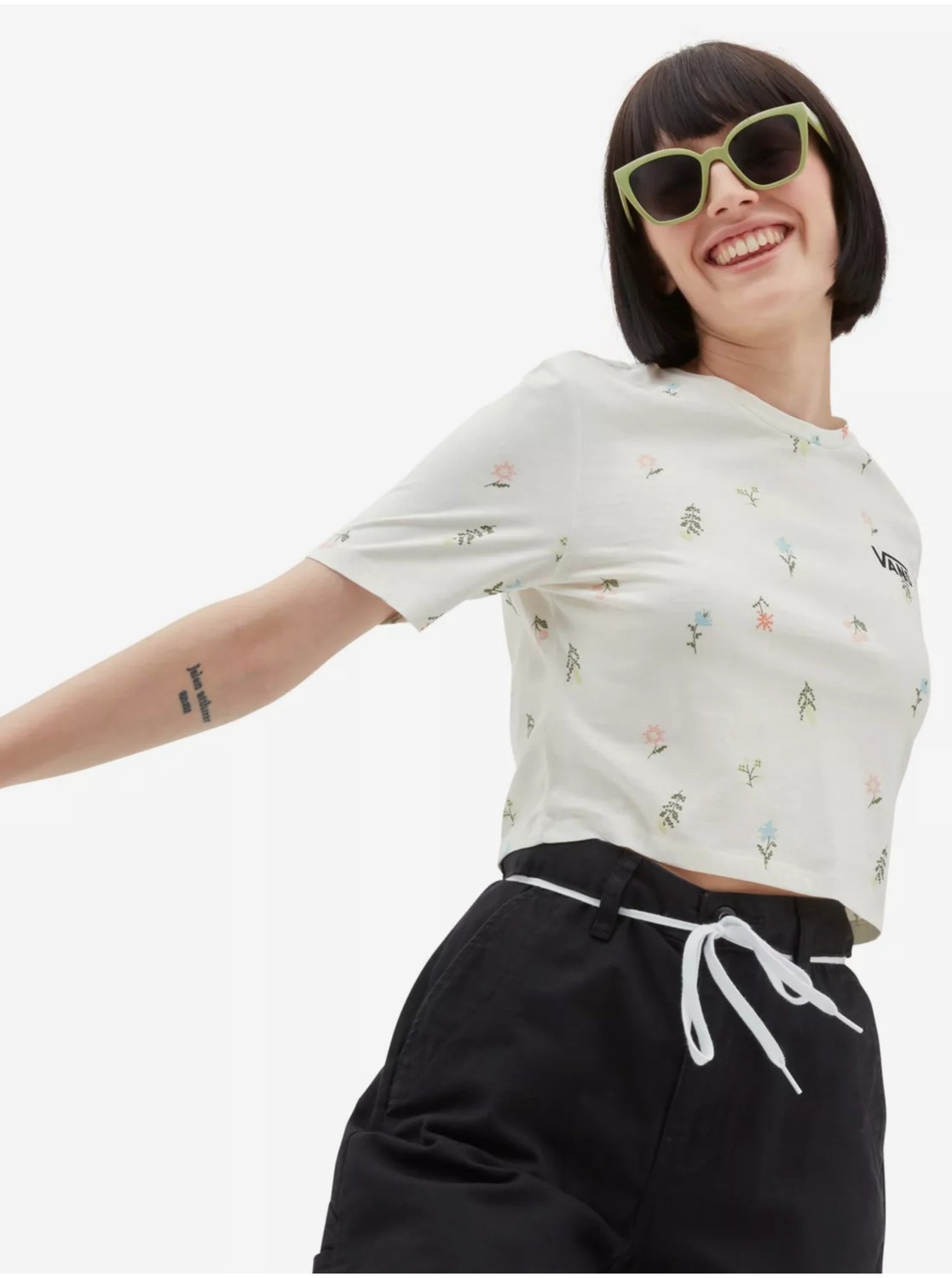 Tričká s krátkym rukávom pre ženy VANS - krémová