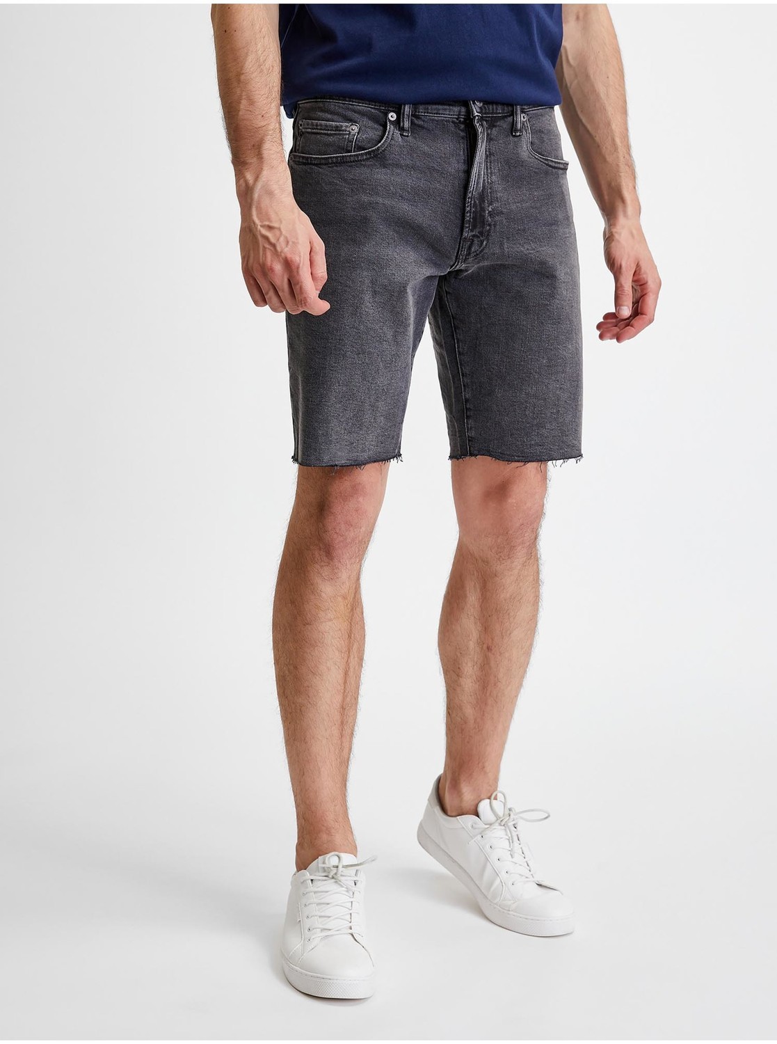 Šedé pánske rifľové šortky GAP