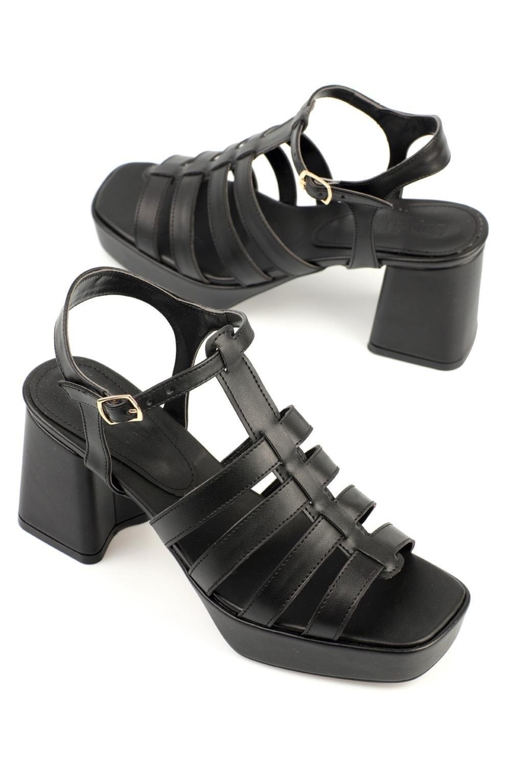 Capone Outfitters High Heels - Black - Block