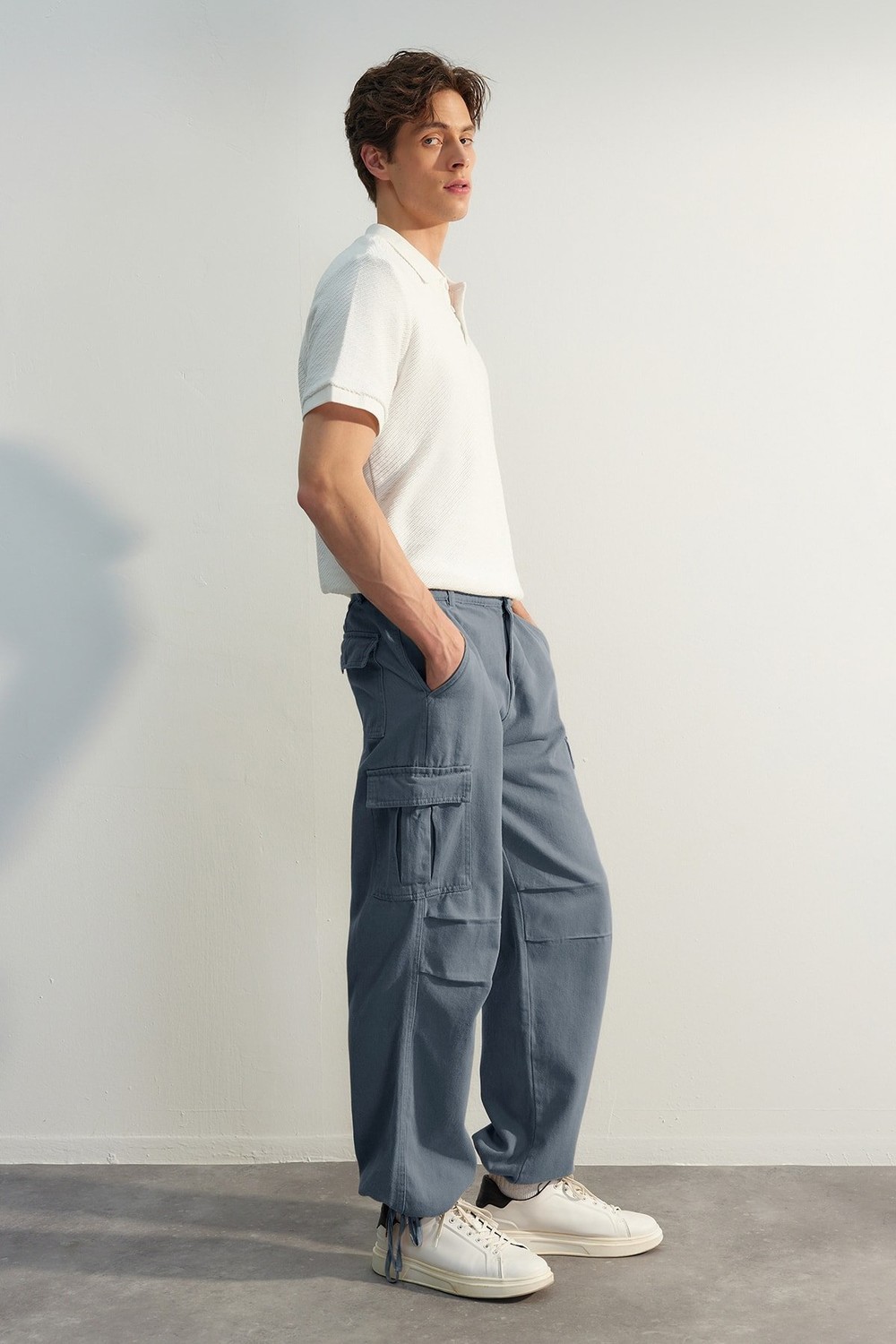 Trendyol Pants - Dark blue - Loose