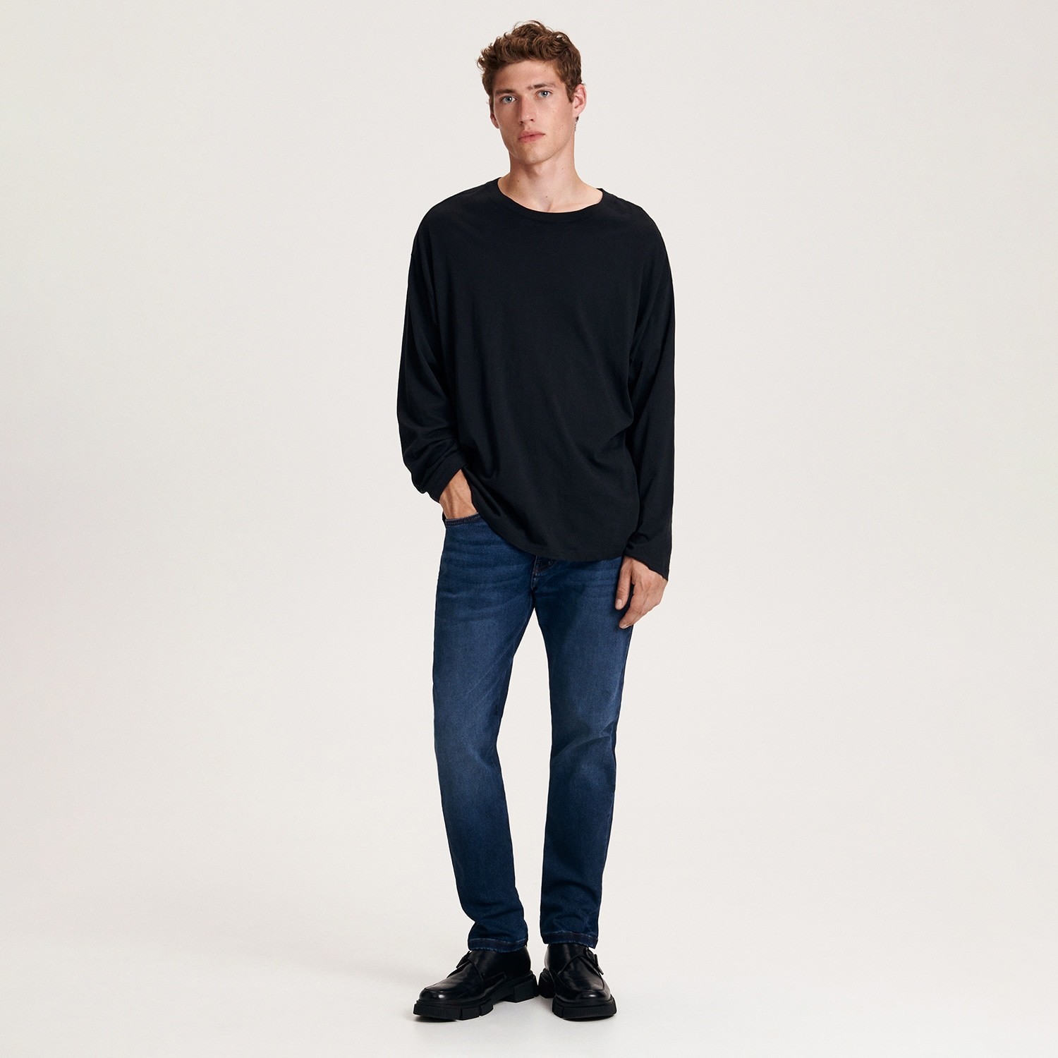 Reserved - Slim džínsy s efektom prania - Modrá