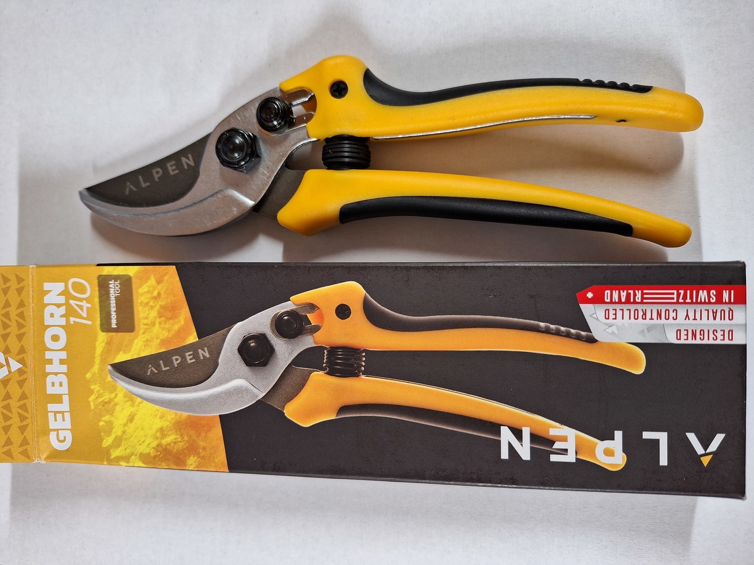 FELCO Záhradné nožnice ALPEN, jednoručný model Gelbhorn 140