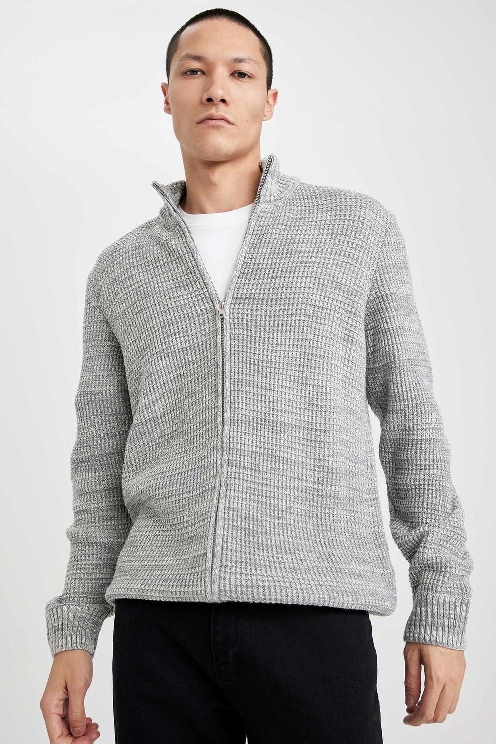 DEFACTO Standard Fit Half Turtleneck Knitwear Cardigan