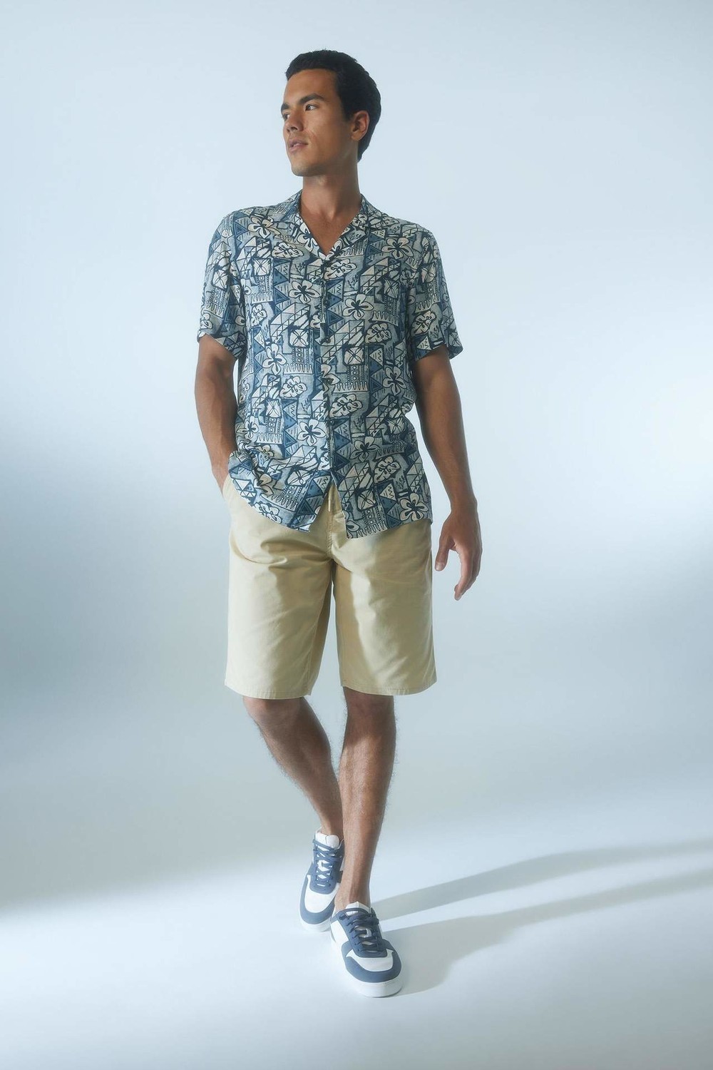 DEFACTO BermudaRegular Fit Lace Up