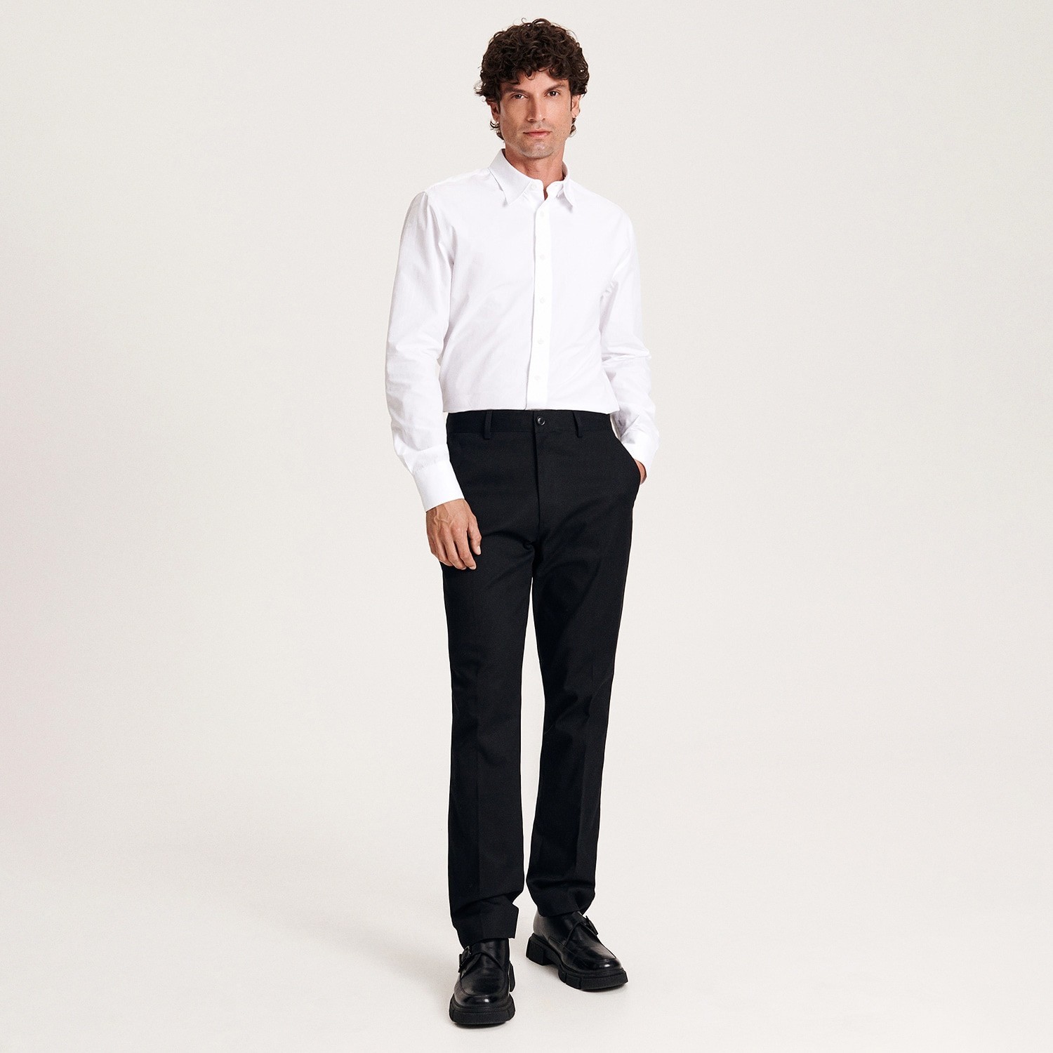 Reserved - Chino slim nohavice - Čierna