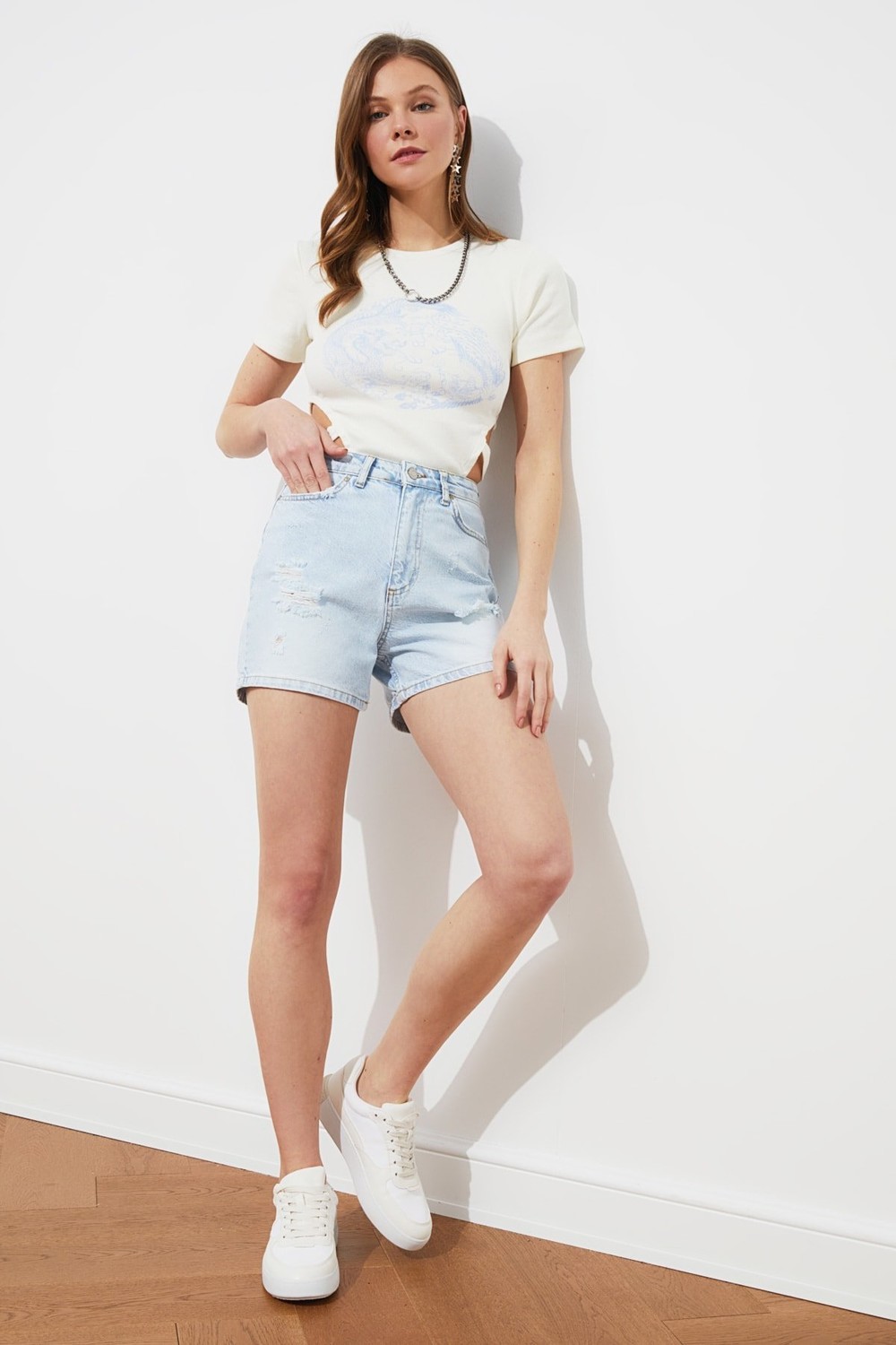 Trendyol Light Blue Ripped Detailed Denim Shorts