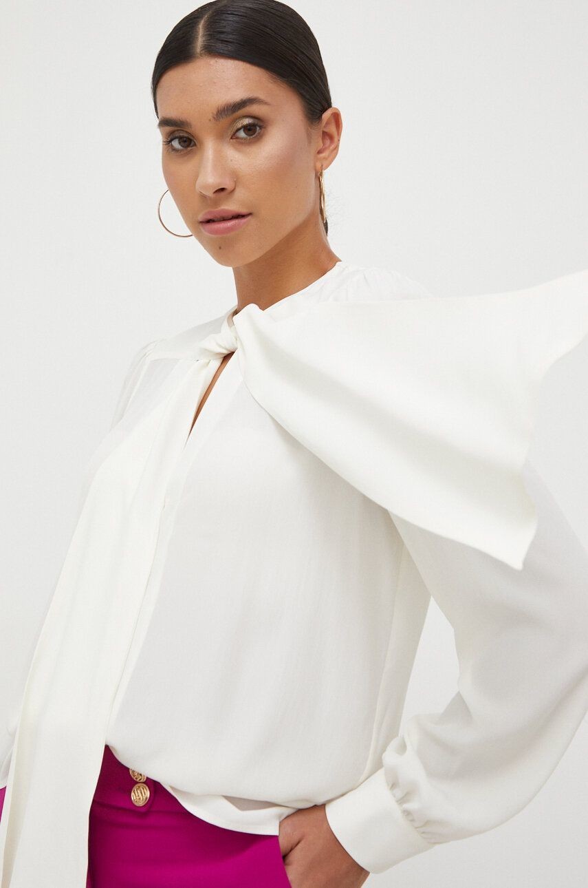 Tričko s prímesou hodvábu Pinko béžová farba, regular, s viazaním vo výstrihu