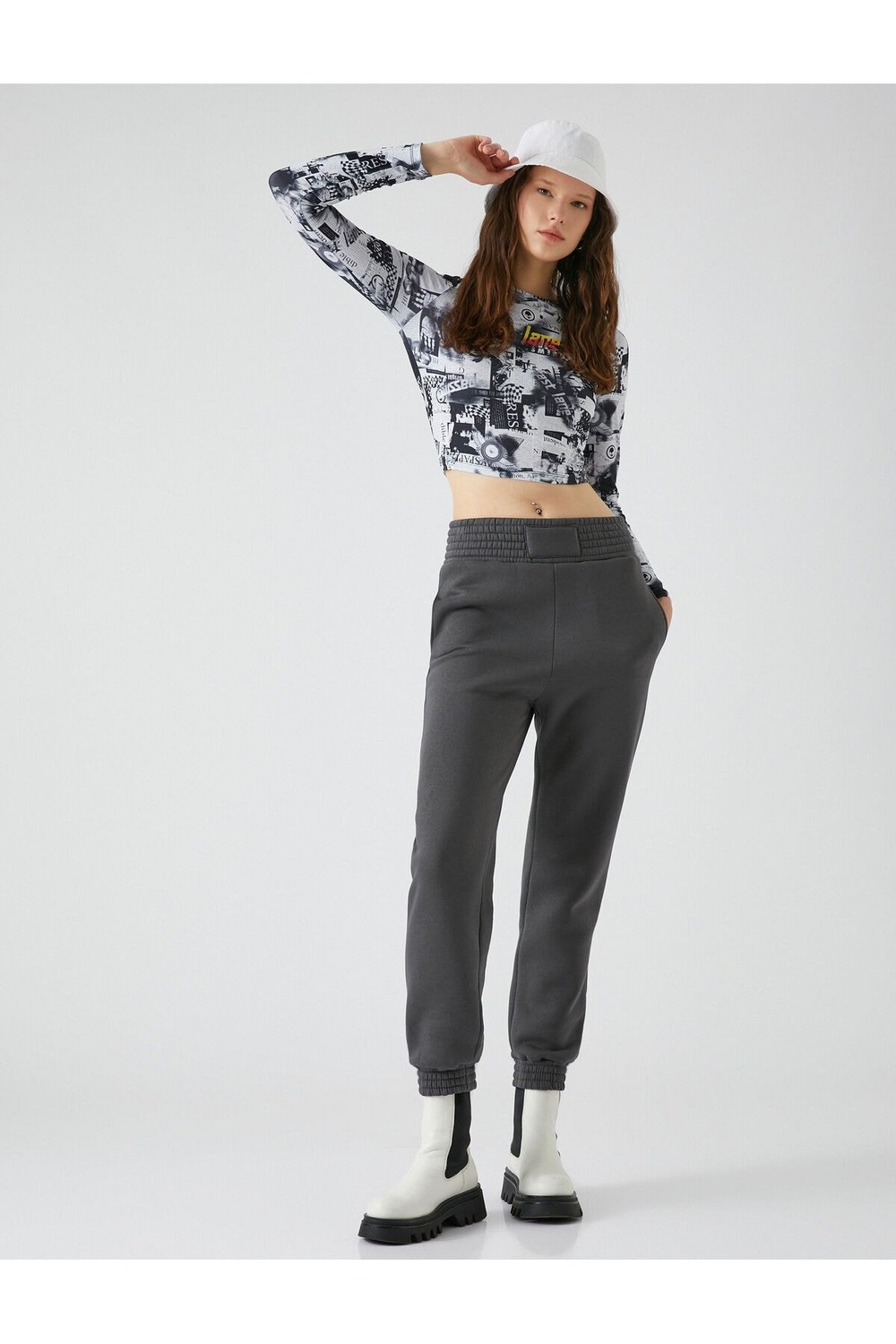 Koton Jogger Sweatpants High Waist with Pocket Details.
