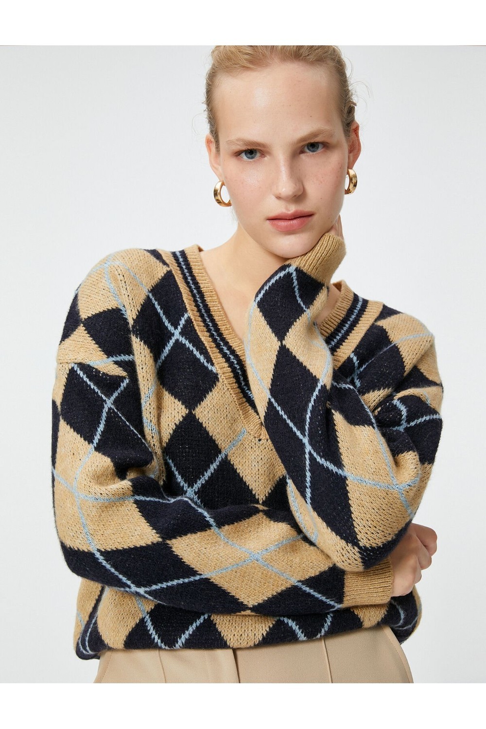Koton Oversize Diamond Pattern Sweater V-Neck