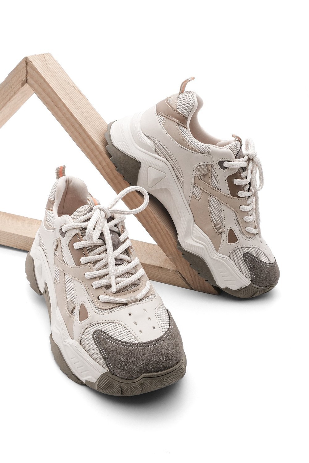 Marjin Women's High Sole Sneaker Lace-up Sports Shoes Virez Beige