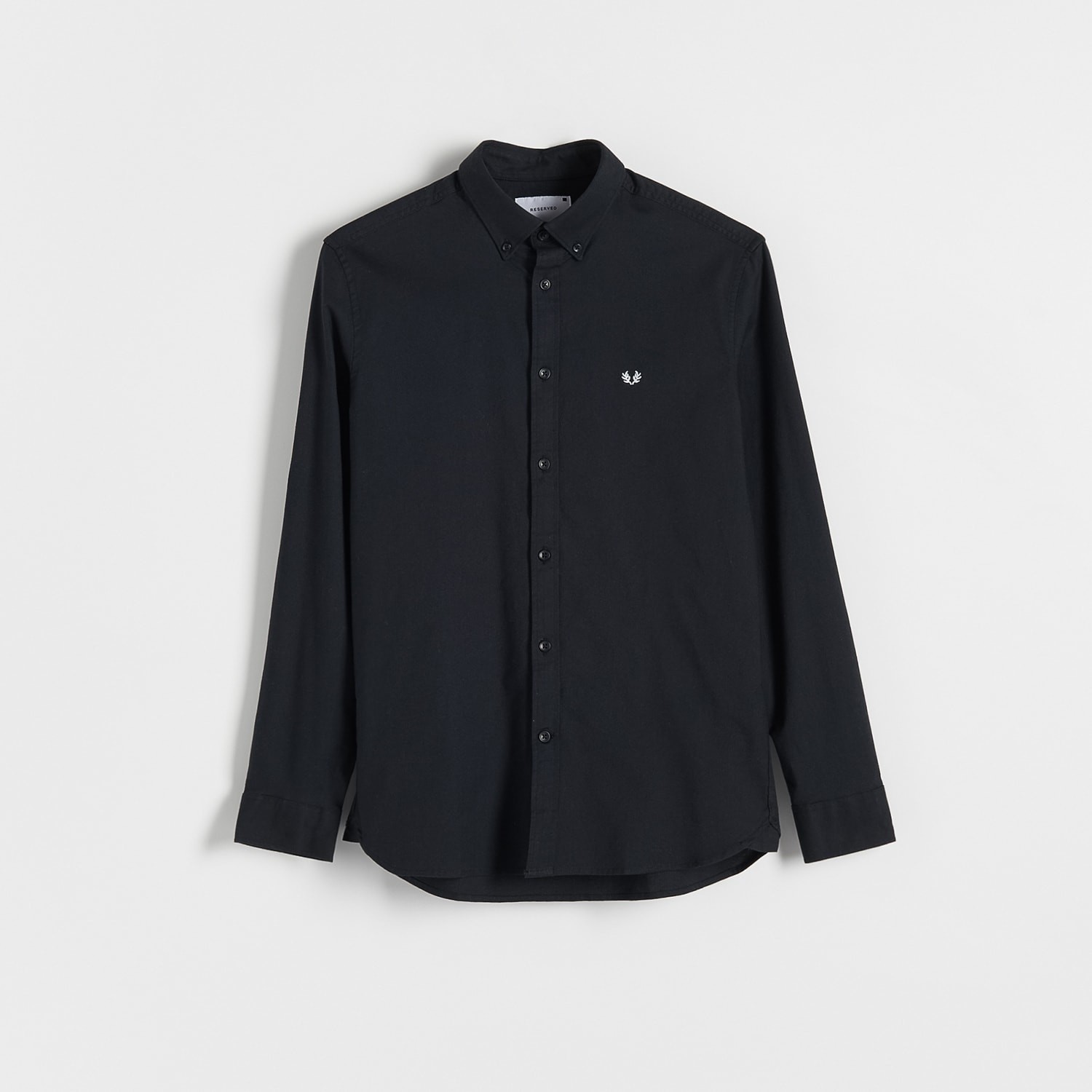 Reserved - Košeľa slim fit - Čierna