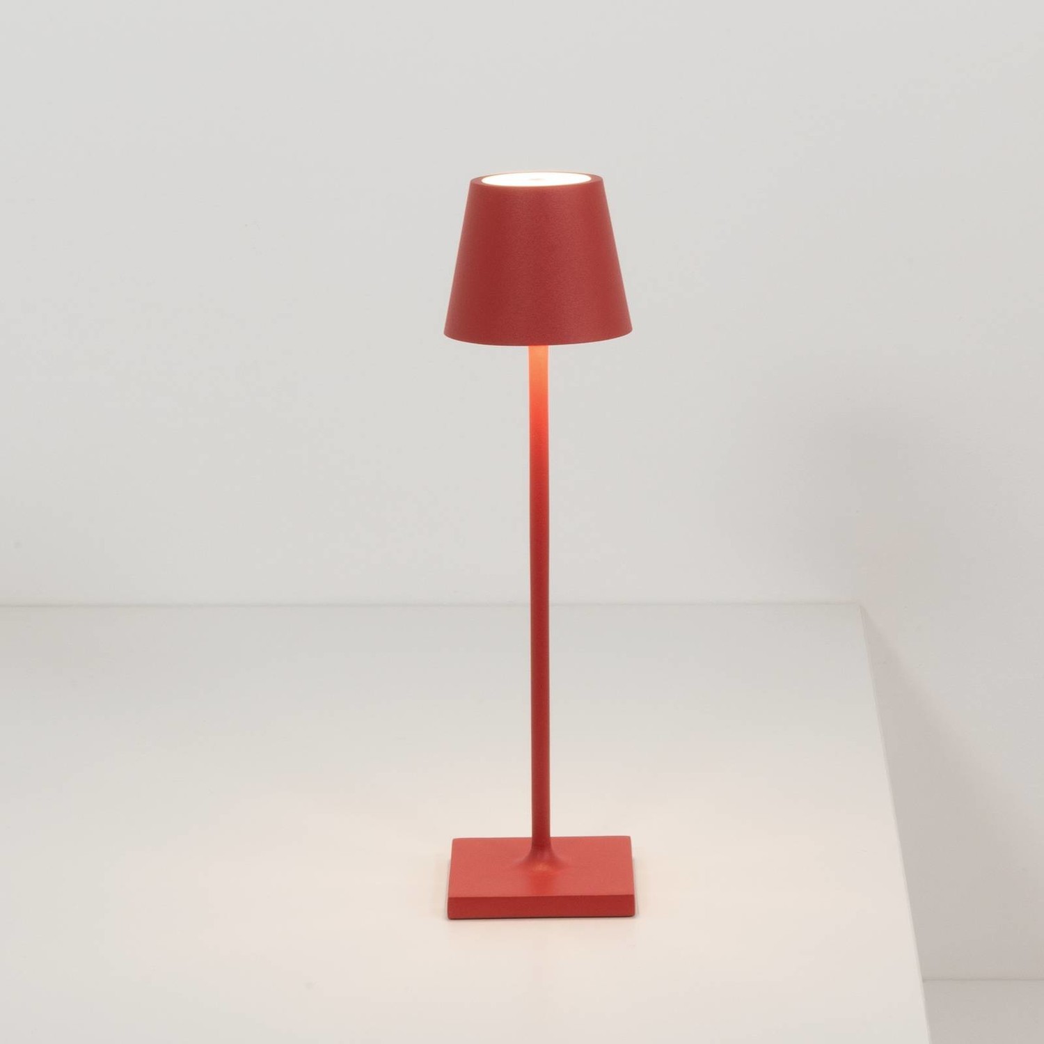 Zafferano Poldina micro lampa batéria IP65 hrdzavá