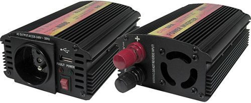 Menič napätia Carspa CAR300U-12 12V/230V+USB 300W, modifikovaná sínus